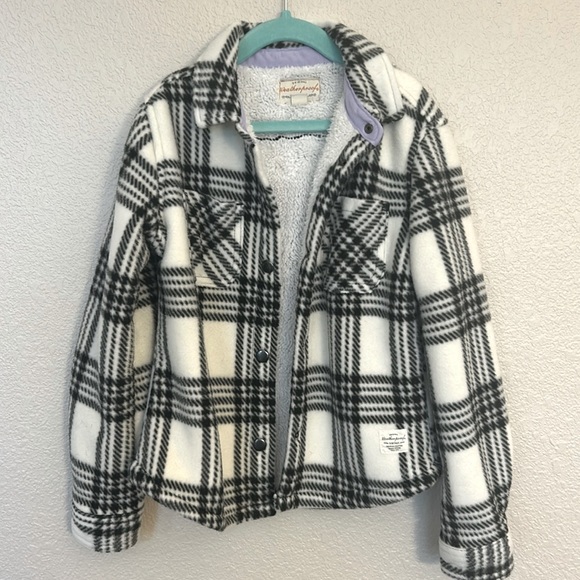 Girls shacket size 7/8 barely worn. - Picture 1 of 5